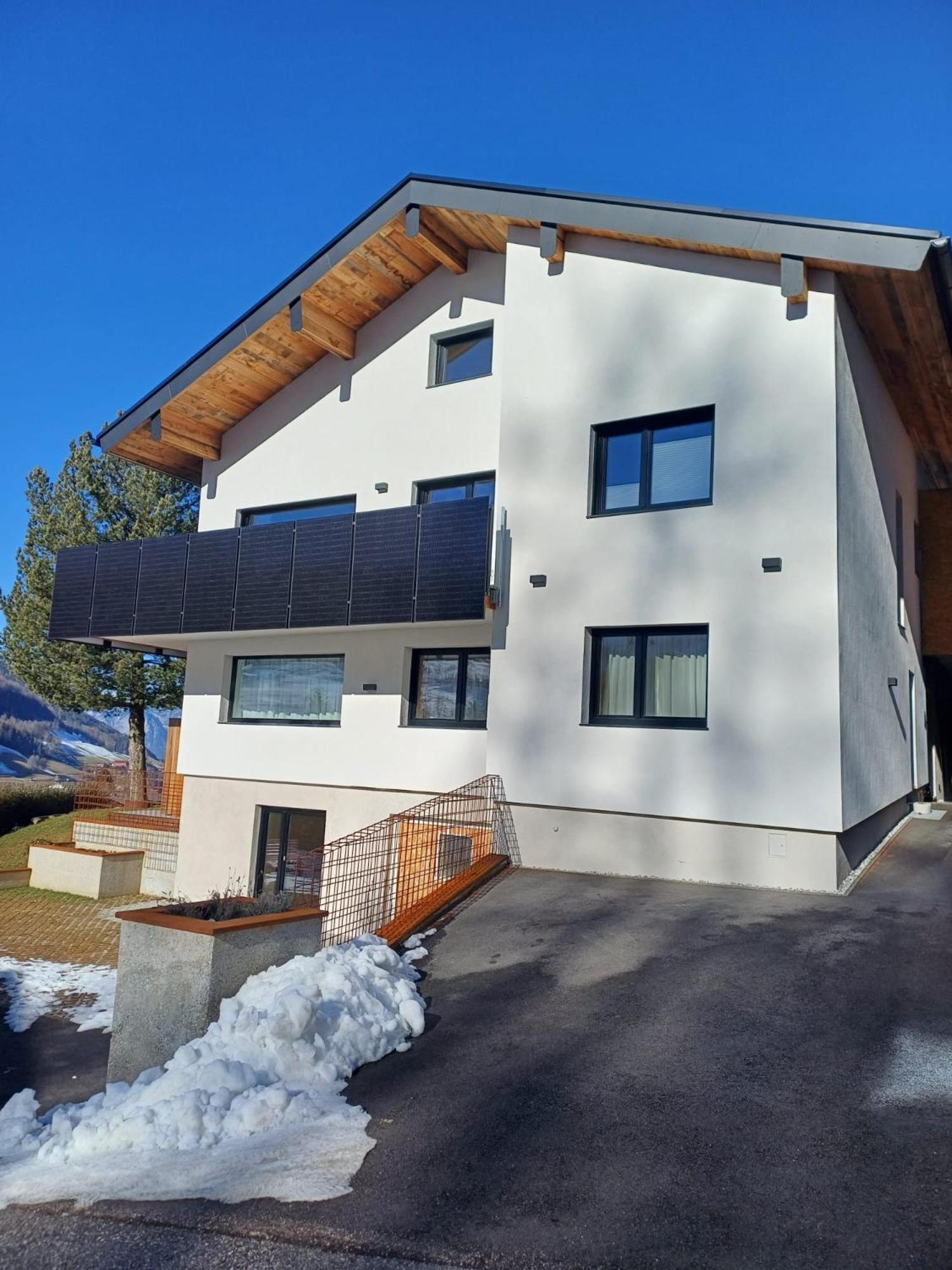Apartement Waldfrieden Pfons エクステリア 写真